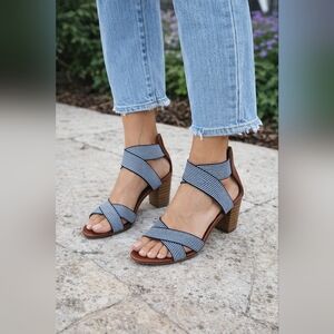 Sole Society Joaey Blue Striped Block Heel Sandals Women's Size 6B